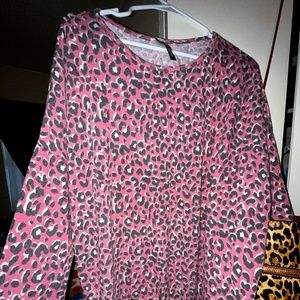 Leopard top